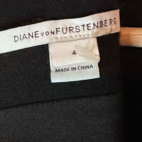 Diane Von Furstenburg Sleeveless Sheath Dress Size 4 - Picture 9 of 10